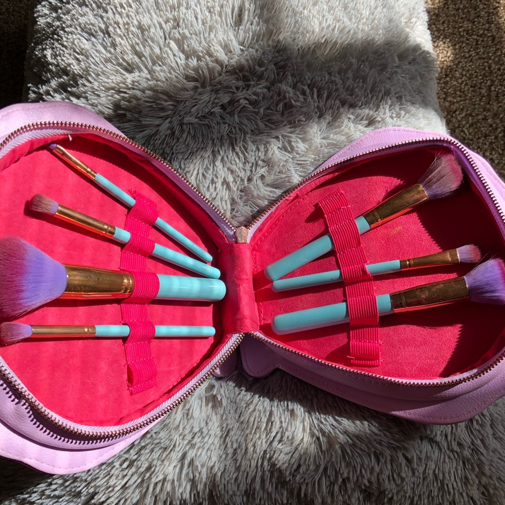 Brush set